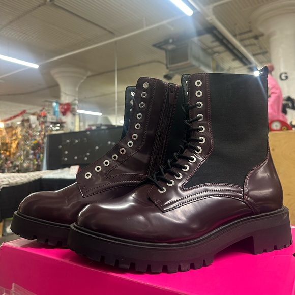 Torrid Burgundy Combat boot - 11.5 - Picture 2 of 3
